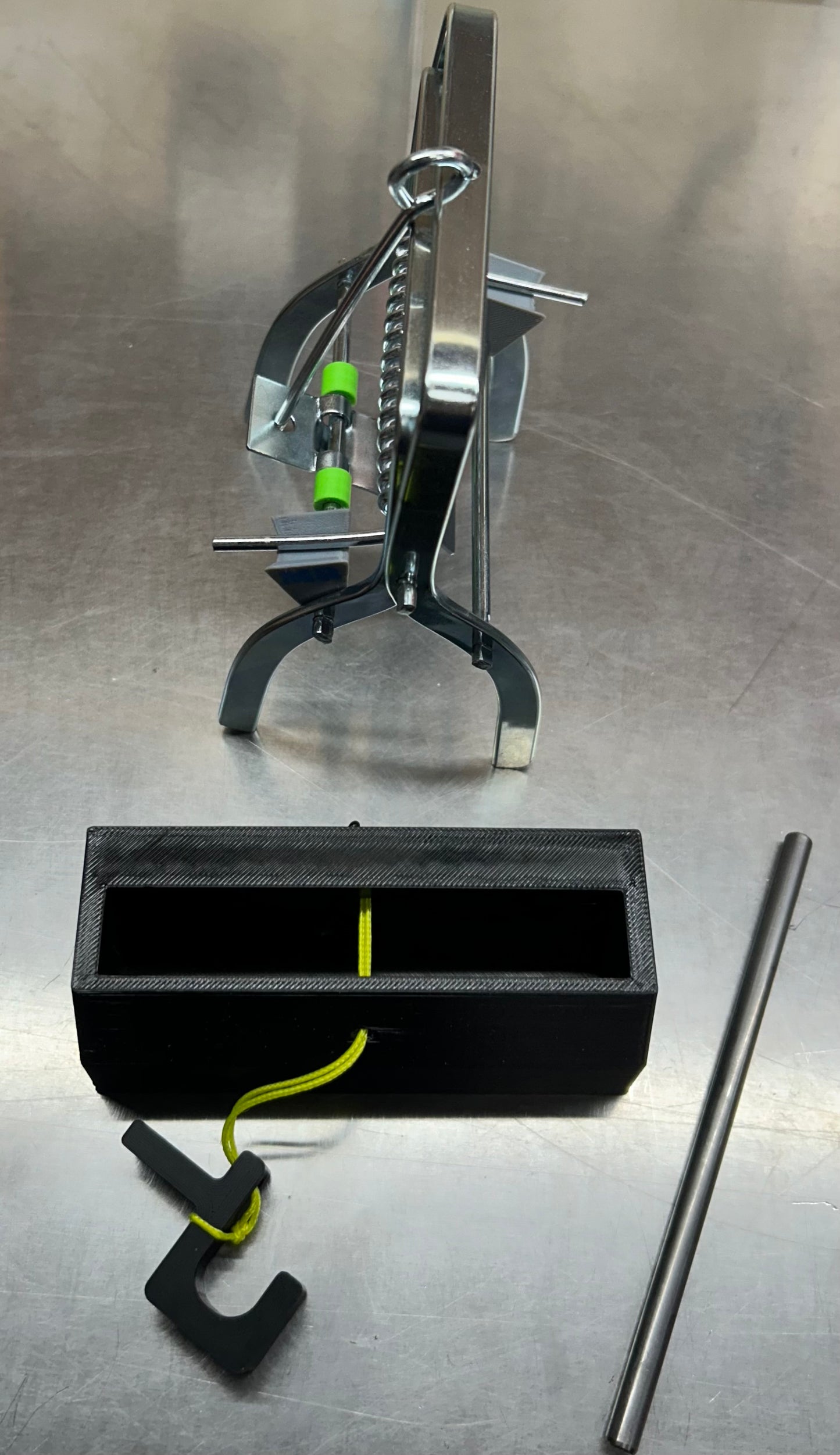 MAGNUM MOLE REAPER INSTALLATION FIXTURE
